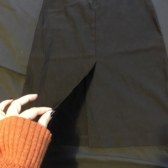 Dress - Picture 5 of 5